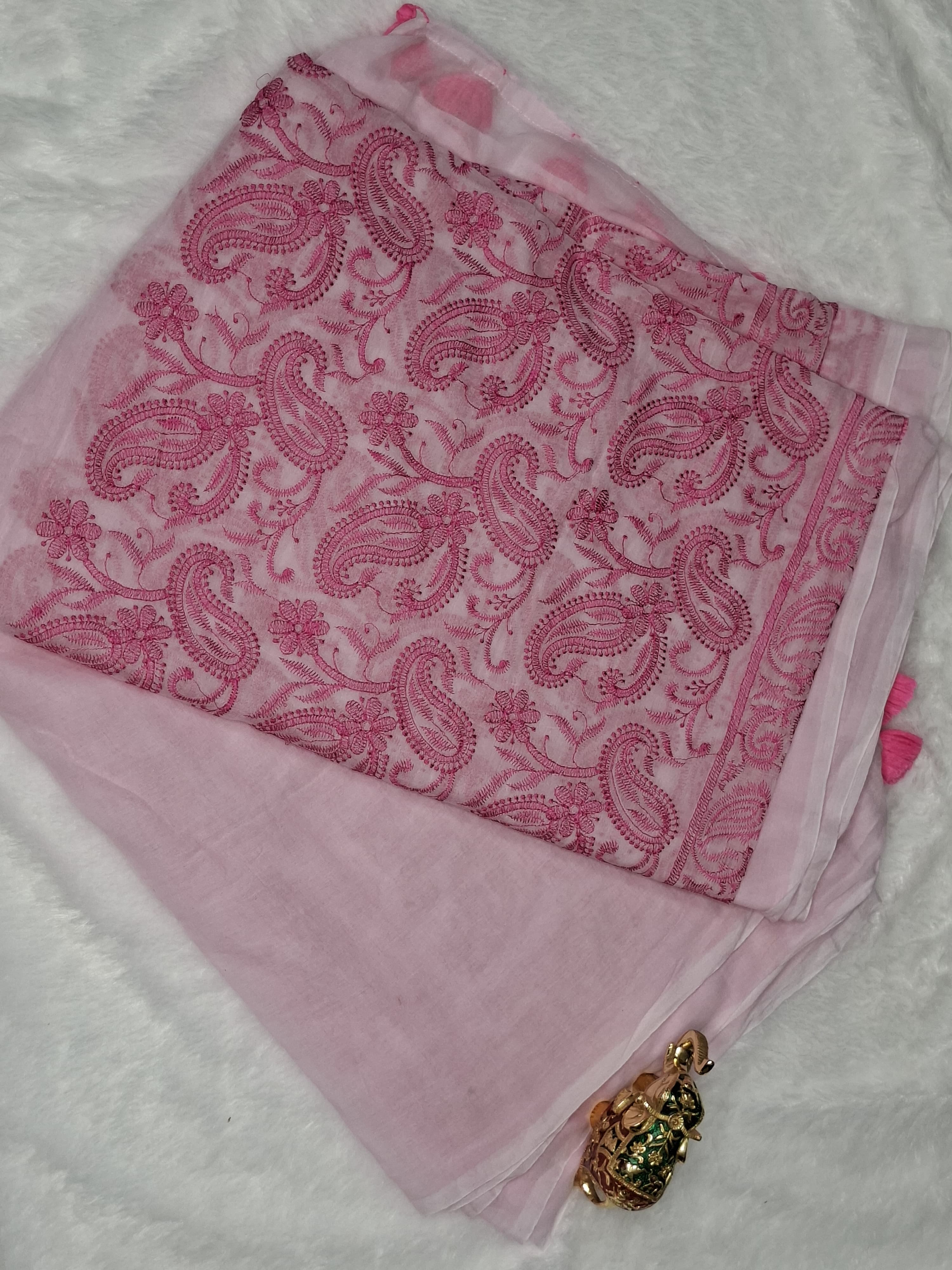 Mul Cotton Chikankari Saree in Baby Pink