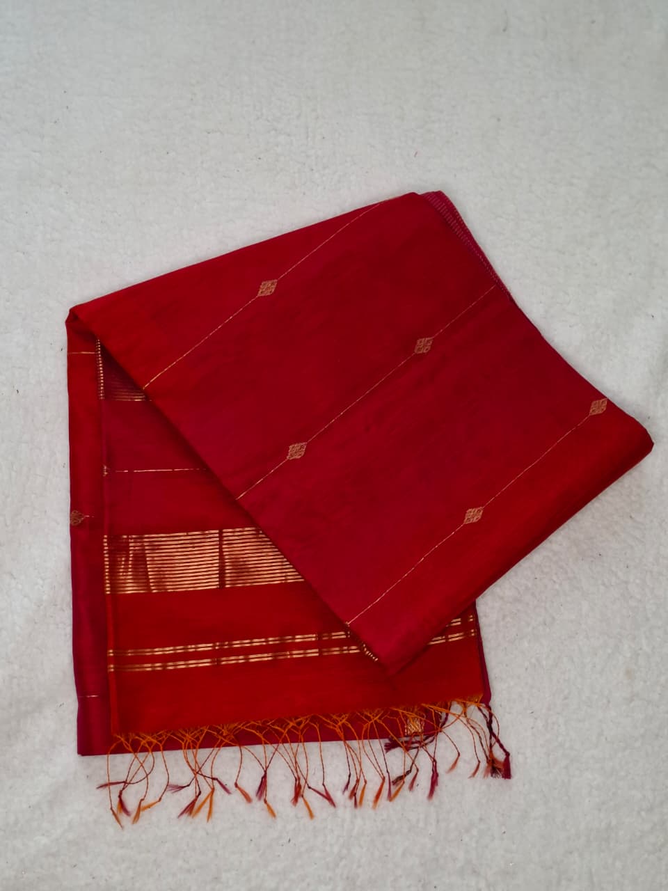 Maheshwari Pure Handloom Saree in Red Dual Tone