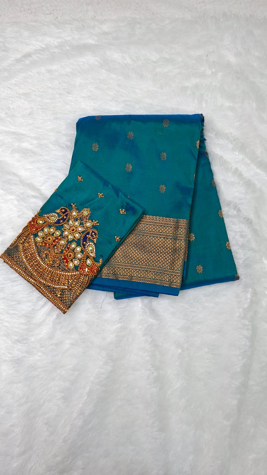 Kalanjali Semi Paithani Saree in Peacock Green